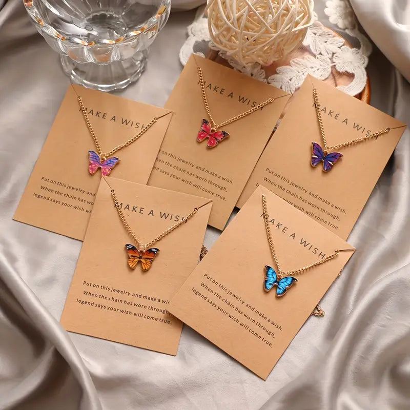 Collar Mariposa Colorido – Elegancia Diaria